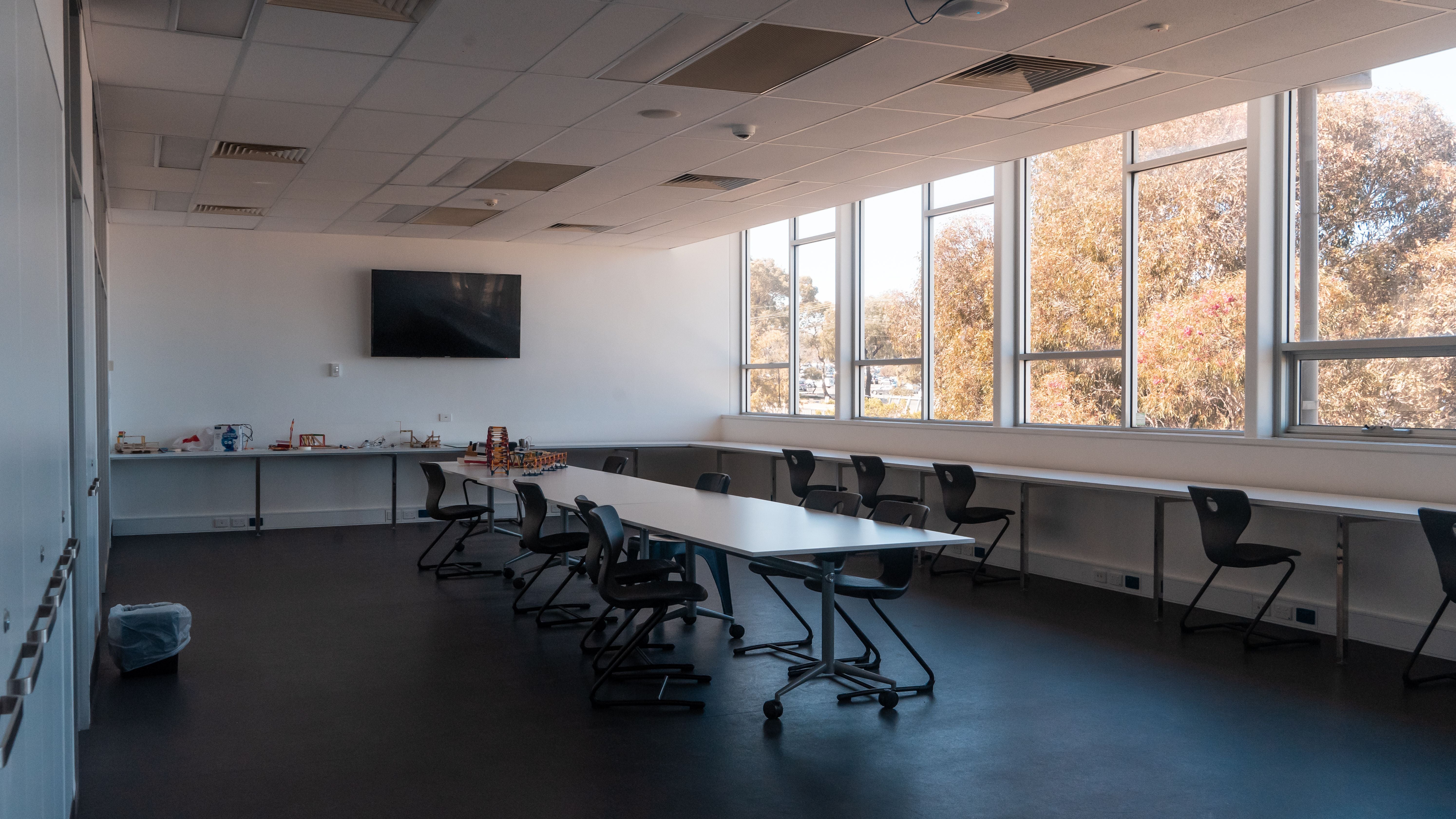 2019 Gallery Image -5d93f2f04c094